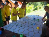 Stavime osady a cesty na planinach.JPG